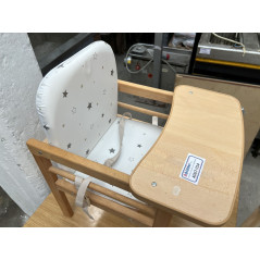 Kindersessel mit Ablage