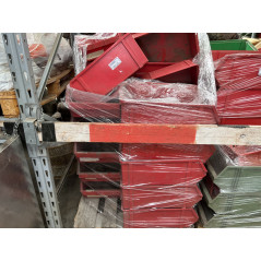 Palette mit Schütten