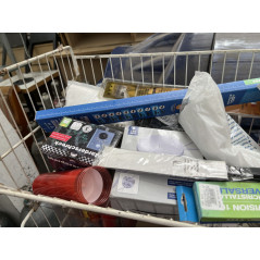 Verkaufs- / Warenständer fahrbar inklusive Inhalt