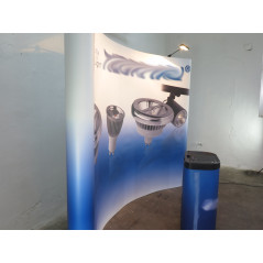 Messestand in rollbarer Transportbox