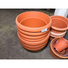 diverse Blumentöpfe teilweise neu, größter DM 49 cm