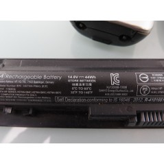 Seifenspender, Papierhandtuchspender in Kiste